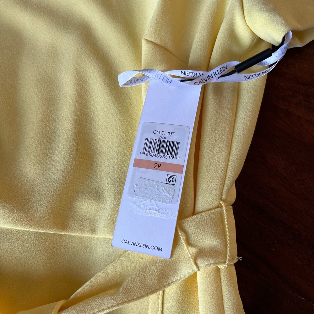 Calvin Klein Women's Yellow Ruffled Tulip-hem Short Sleeve Back Zip Crepe Dress - Picture 13 of 15